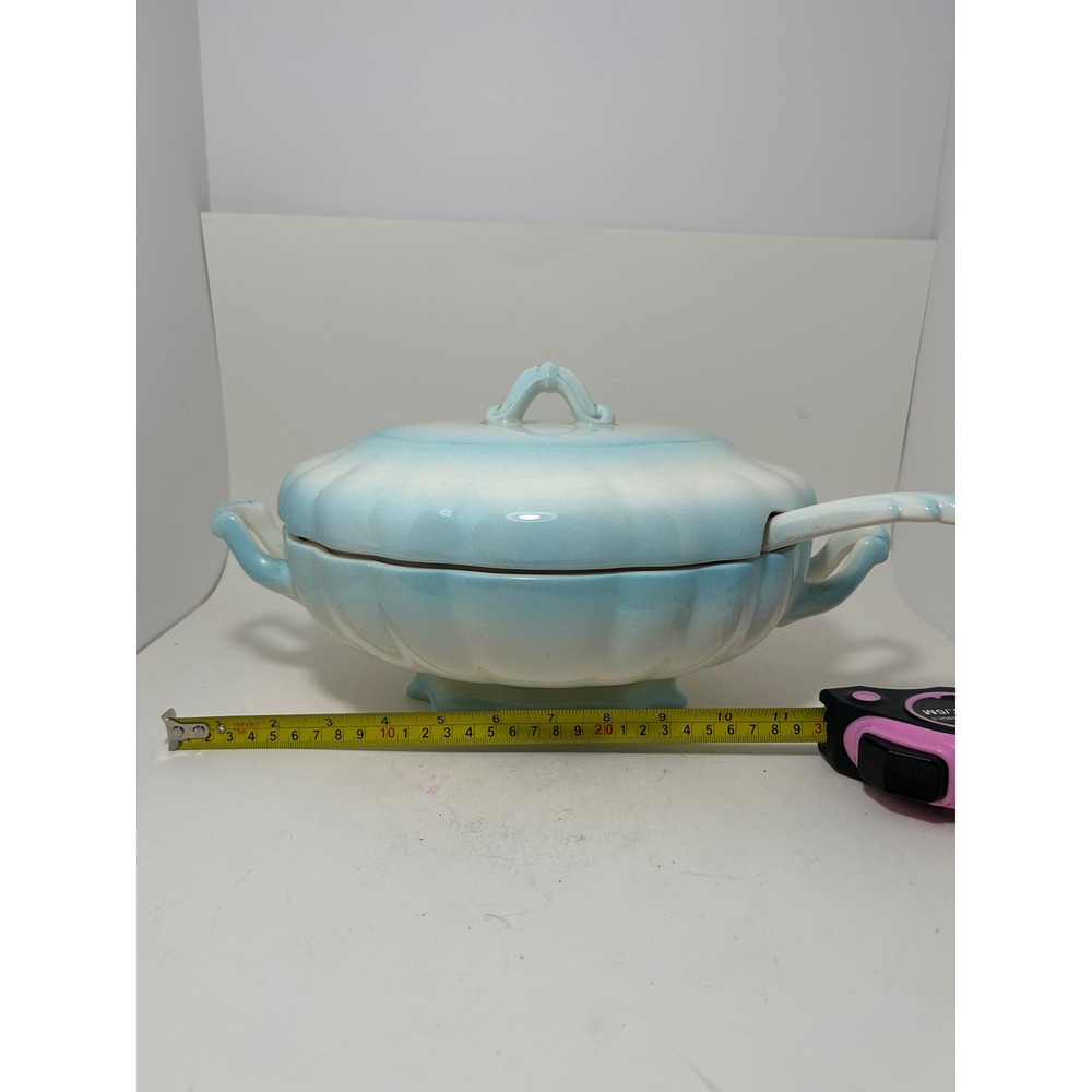 Vintage Scalloped Ceramic Soup Tureen with Lid and Ladle Blue White Ombre 11.5in - Picture 3 of 13